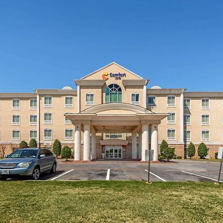 Comfort Inn & Suites Denison - Lake Texoma Exterior photo