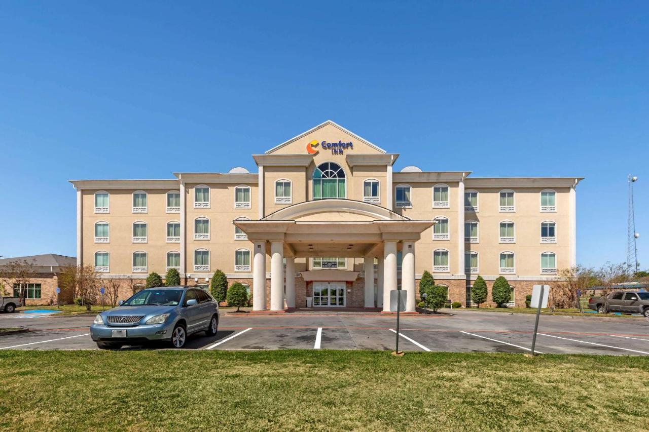 Comfort Inn & Suites Denison - Lake Texoma Exterior photo