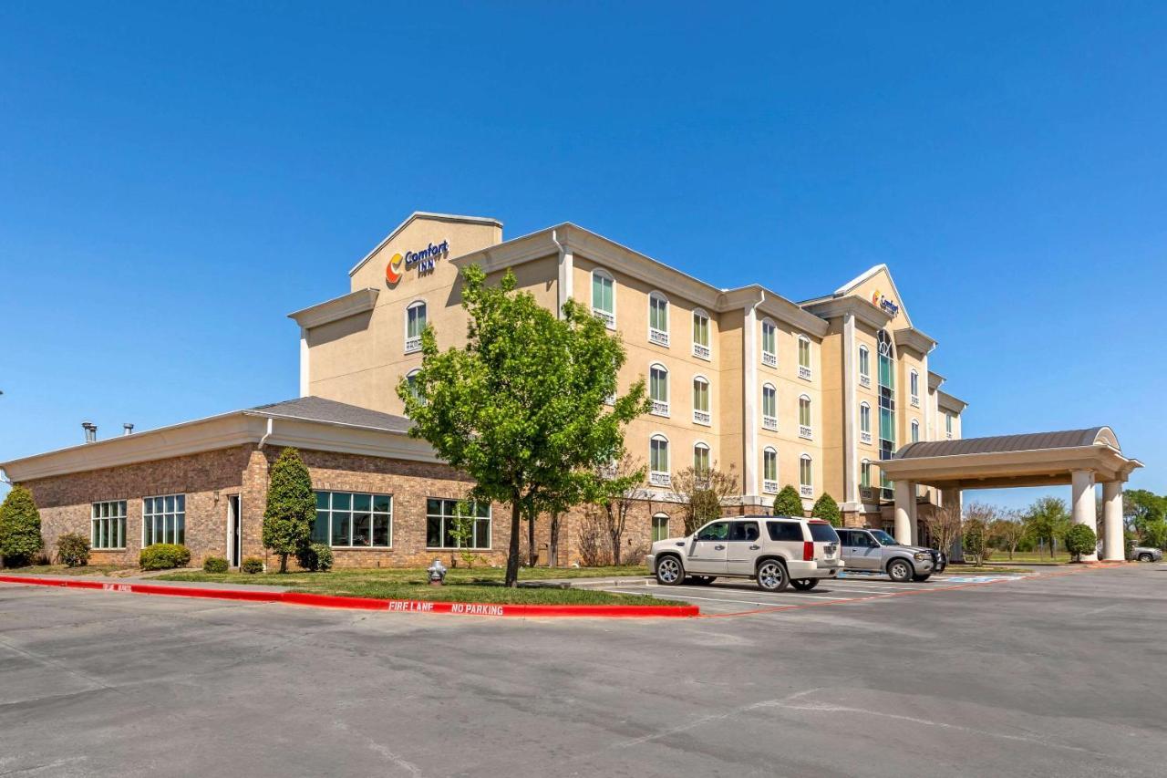 Comfort Inn & Suites Denison - Lake Texoma Exterior photo